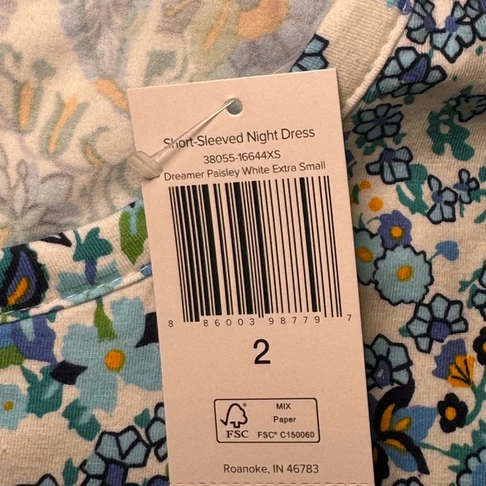 🌻 Vera Bradley Pajama Sleep Shirt Night Dress Dreamer Paisley Women’s size XS - Picture 7 of 9